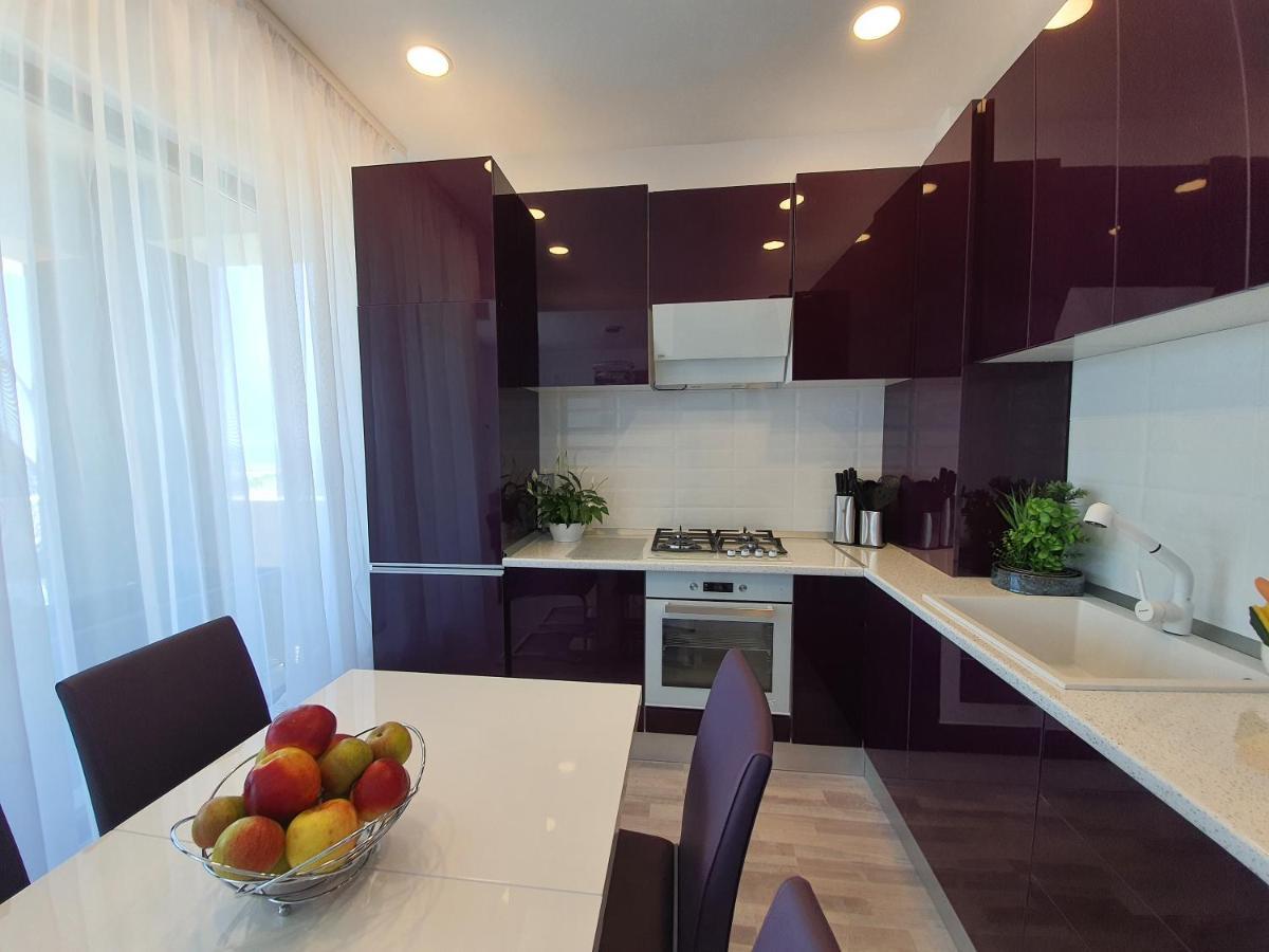 Apartament Lux Eika Нэводари Экстерьер фото